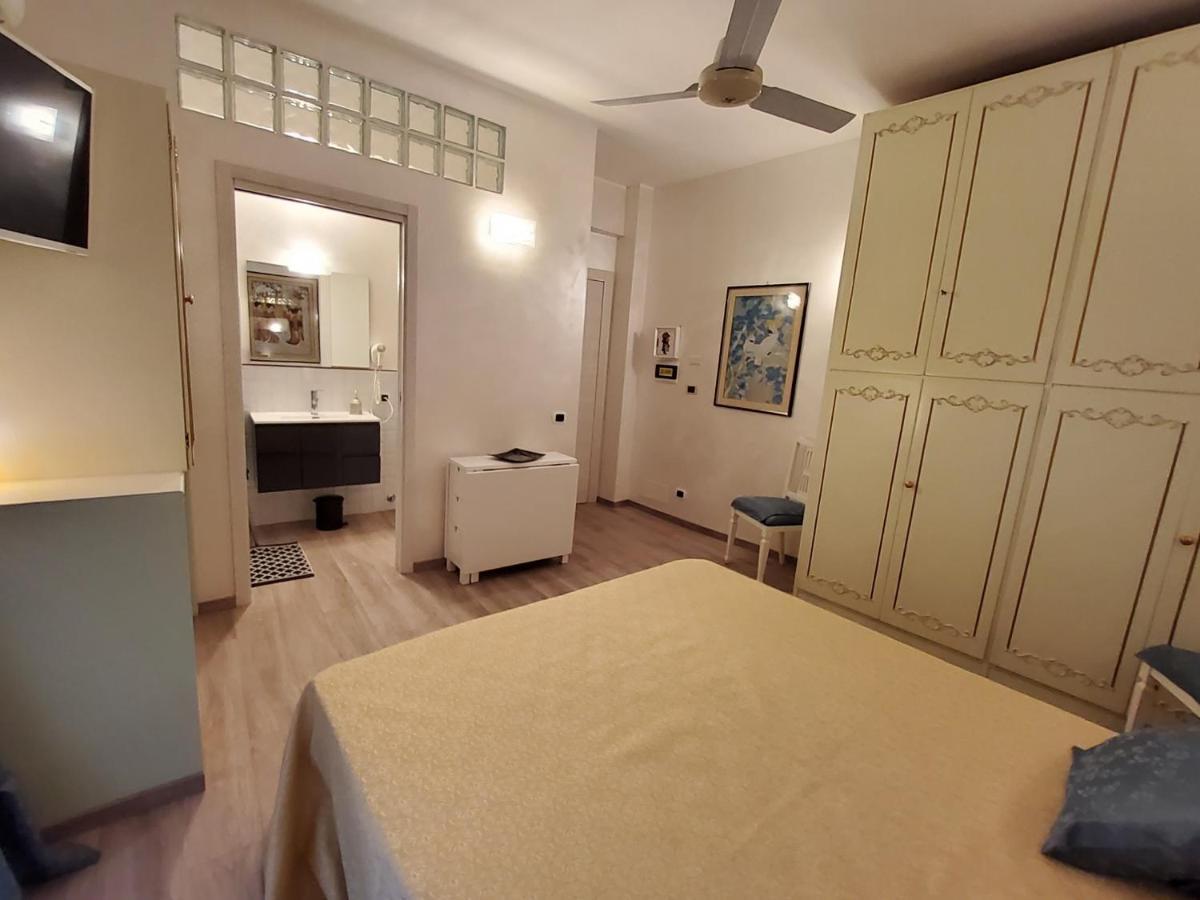Annadia Sweet Home B&B Ostia Buitenkant foto