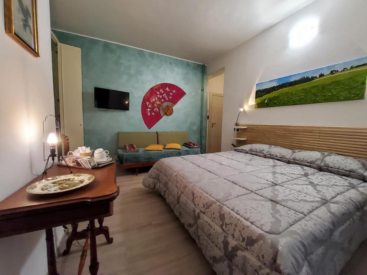 Annadia Sweet Home B&B Ostia Buitenkant foto
