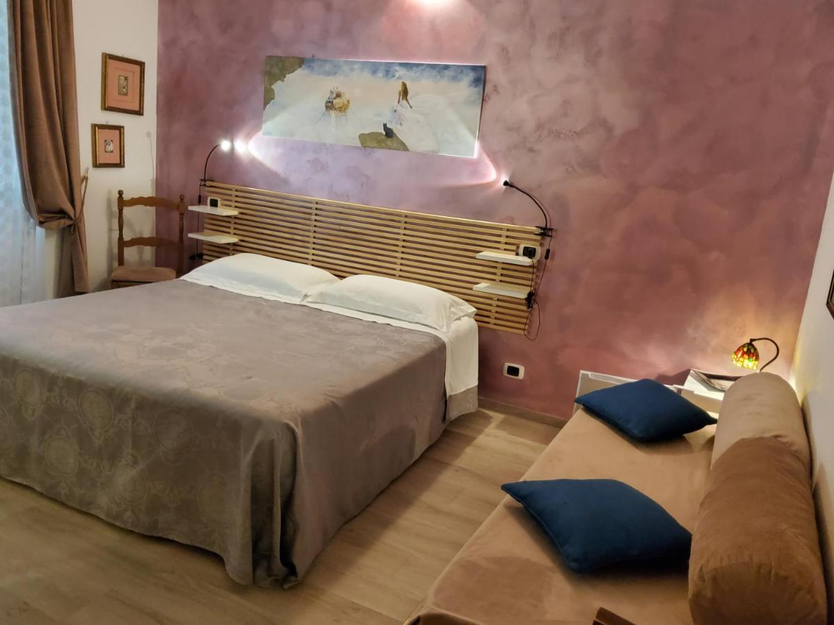Annadia Sweet Home B&B Ostia Buitenkant foto