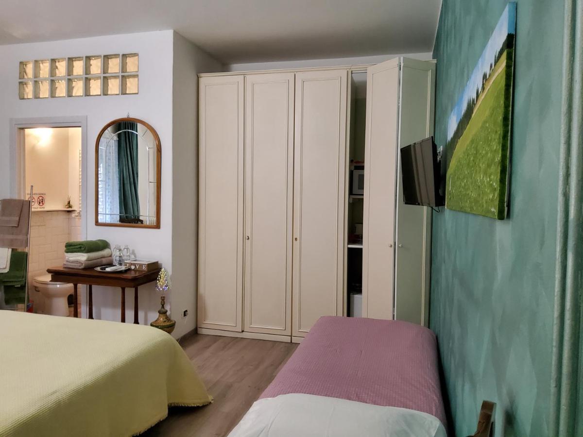 Annadia Sweet Home B&B Ostia Buitenkant foto