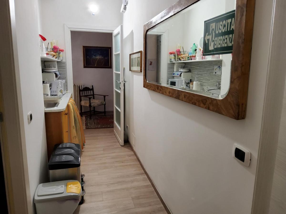Annadia Sweet Home B&B Ostia Buitenkant foto